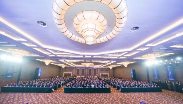 把握变局 拥抱变化——永利皇宫健康集团召开 2025年度工作会议